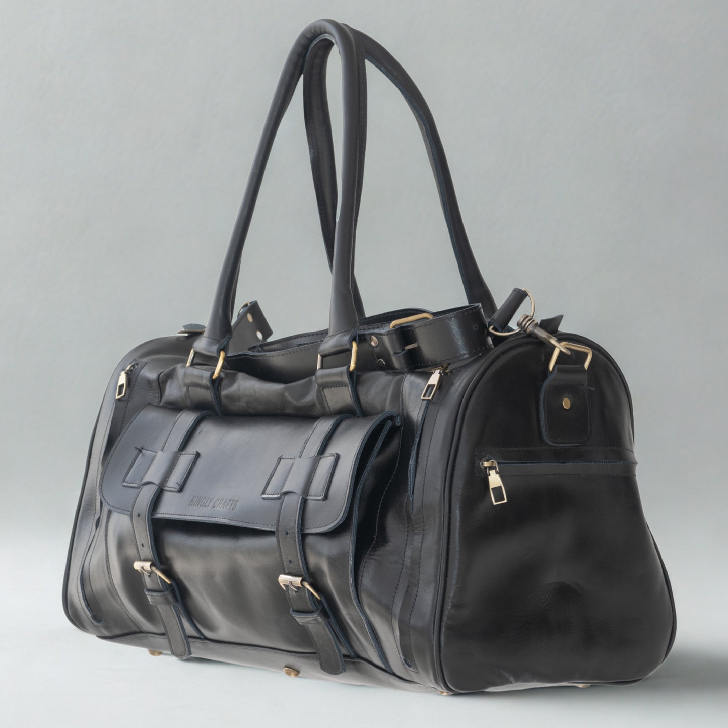 Atlas Escape Leather Weekender Bag