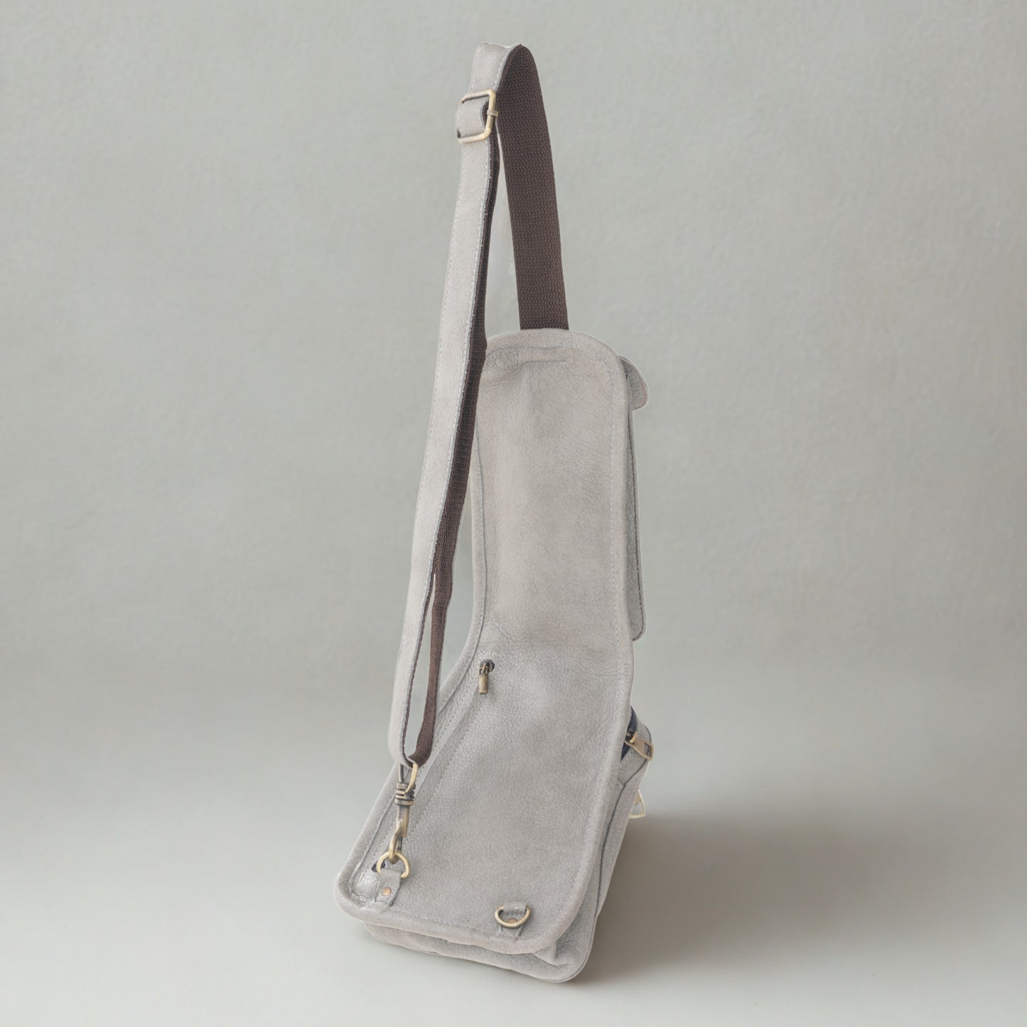 Tangier Adventurer Leather Sling Bag