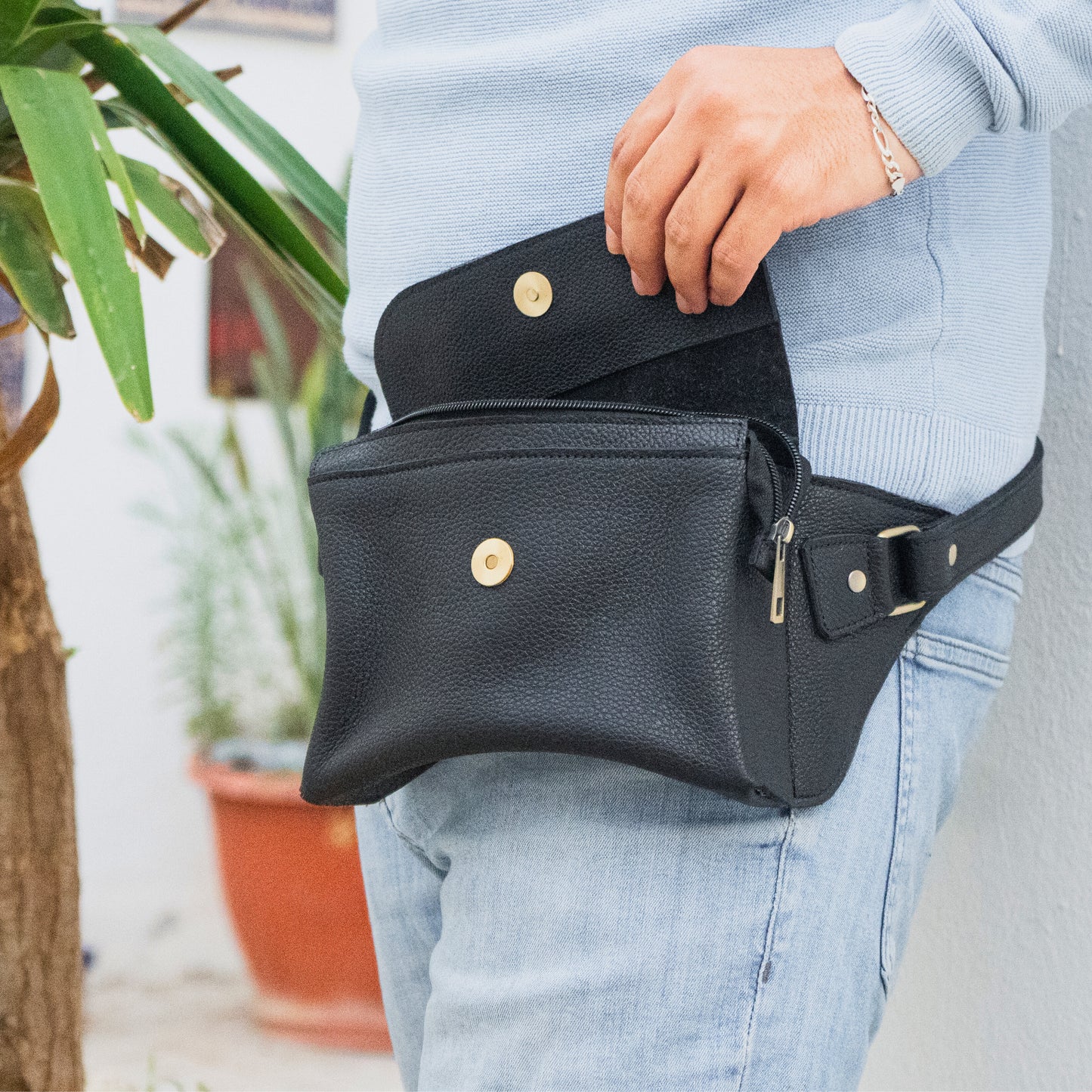 Oasis Waist Leather Bag